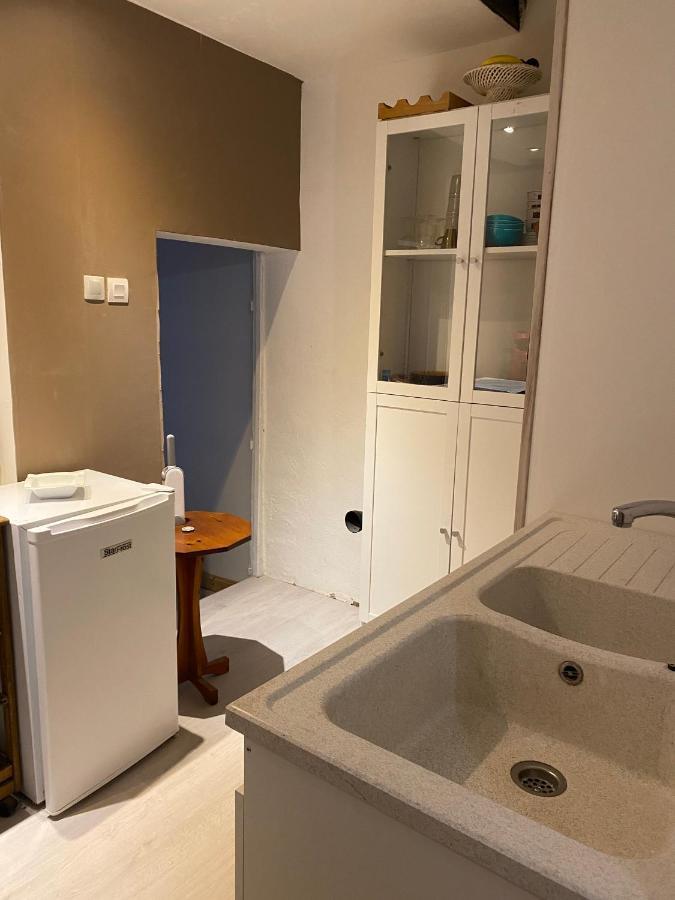 Apartamento Adorable Gesthouse Avec Parking Gratuit Sur Place. Le Chene Exterior foto