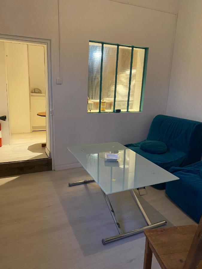 Apartamento Adorable Gesthouse Avec Parking Gratuit Sur Place. Le Chene Exterior foto
