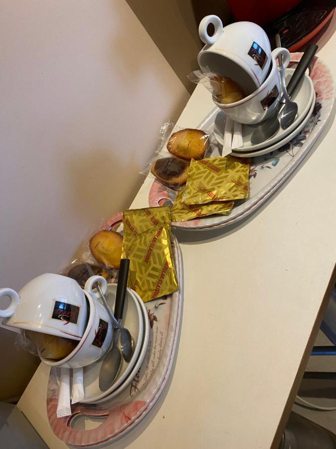 Apartamento Adorable Gesthouse Avec Parking Gratuit Sur Place. Le Chene Exterior foto